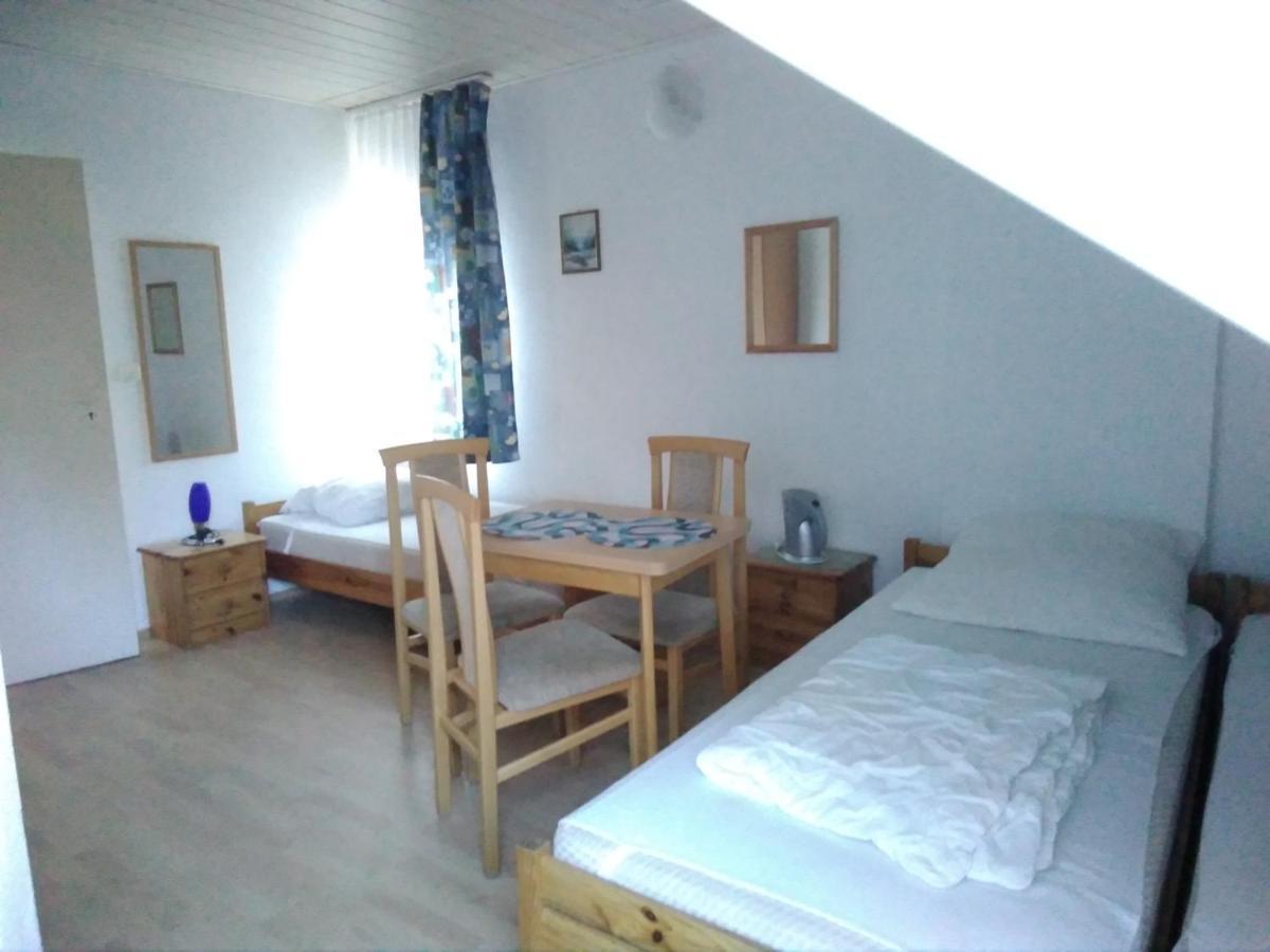 Dom Pod Sosnami Bed and Breakfast Mielno  Εξωτερικό φωτογραφία